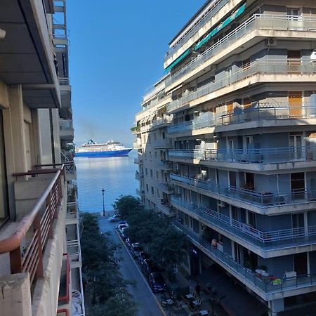 סלוניקי Fabulous Sea View Apartment מראה חיצוני תמונה